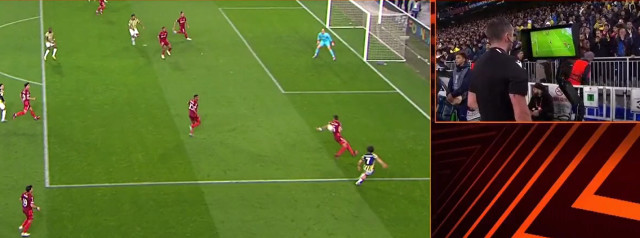 F.Bahçe-Sevilla maçında çıldırtan hakem yönetimi! Net penaltıyı 5 dakika incelediler